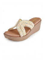 Load image into Gallery viewer, Fancy Upper Beaded Wedge Sandals
