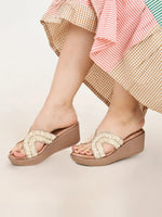 Load image into Gallery viewer, Fancy Upper Beaded Wedge Sandals