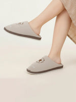 Load image into Gallery viewer, Heleey Classic Beige Star Slippers