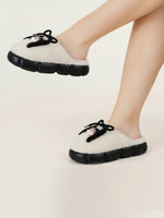 Load image into Gallery viewer, Heleey Chic Black & Cream Cozy Character Slippers