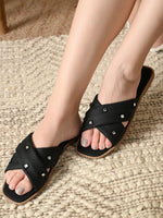 Load image into Gallery viewer, Heleey Stylish Black Studded Cross Flats