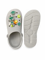 Load image into Gallery viewer, Heleey Cool Buddy Charm Clogs
