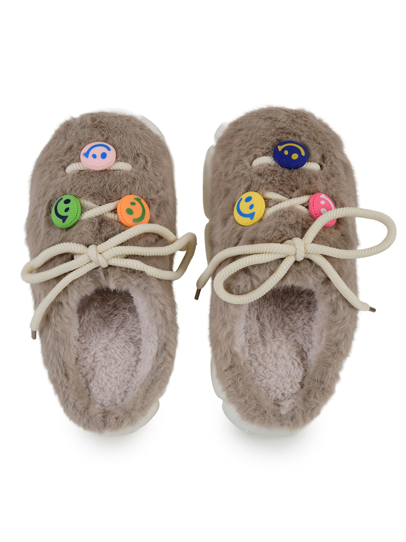 Heleey Mocha Smiley Plush Comfort Slippers