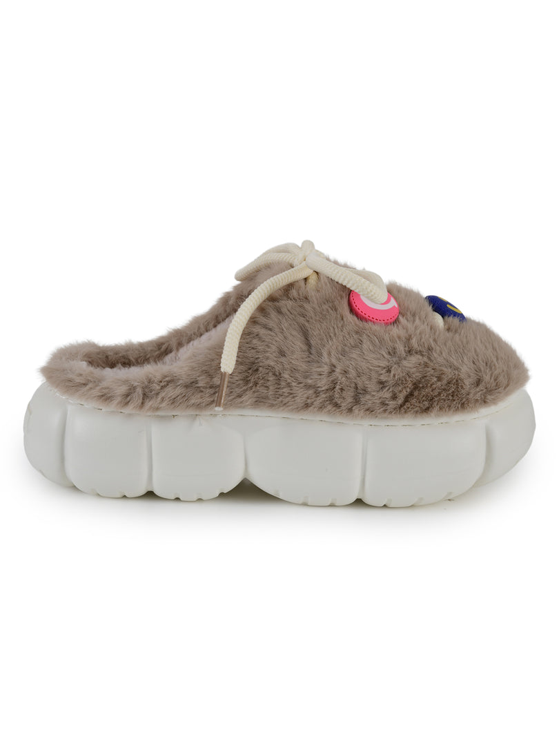 Heleey Mocha Smiley Plush Comfort Slippers