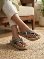 Load image into Gallery viewer, Heleey Sunburst Comfort Flip-Flops