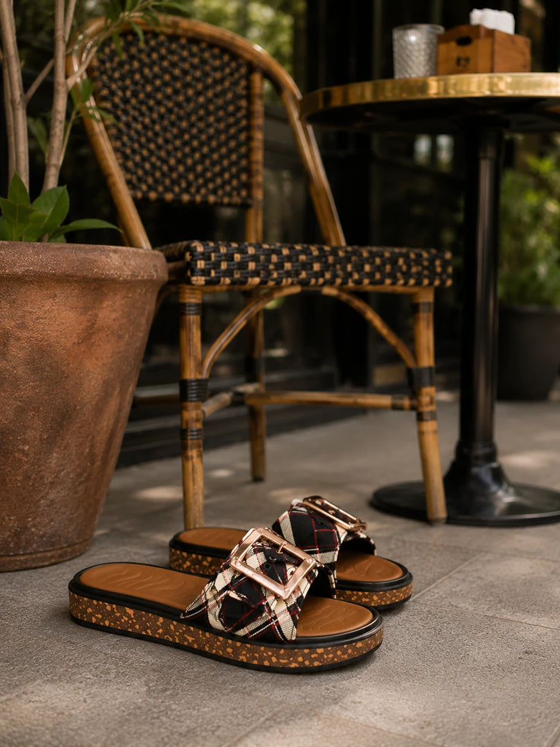 Heleey Midnight Plaid Comfort Slides