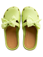 Load image into Gallery viewer, Lime Blossom Bow Clogs