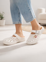 Load image into Gallery viewer, Pearl Breeze Buckle Clogs