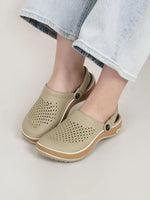 Load image into Gallery viewer, Heleey Light beige Rubber Crocs