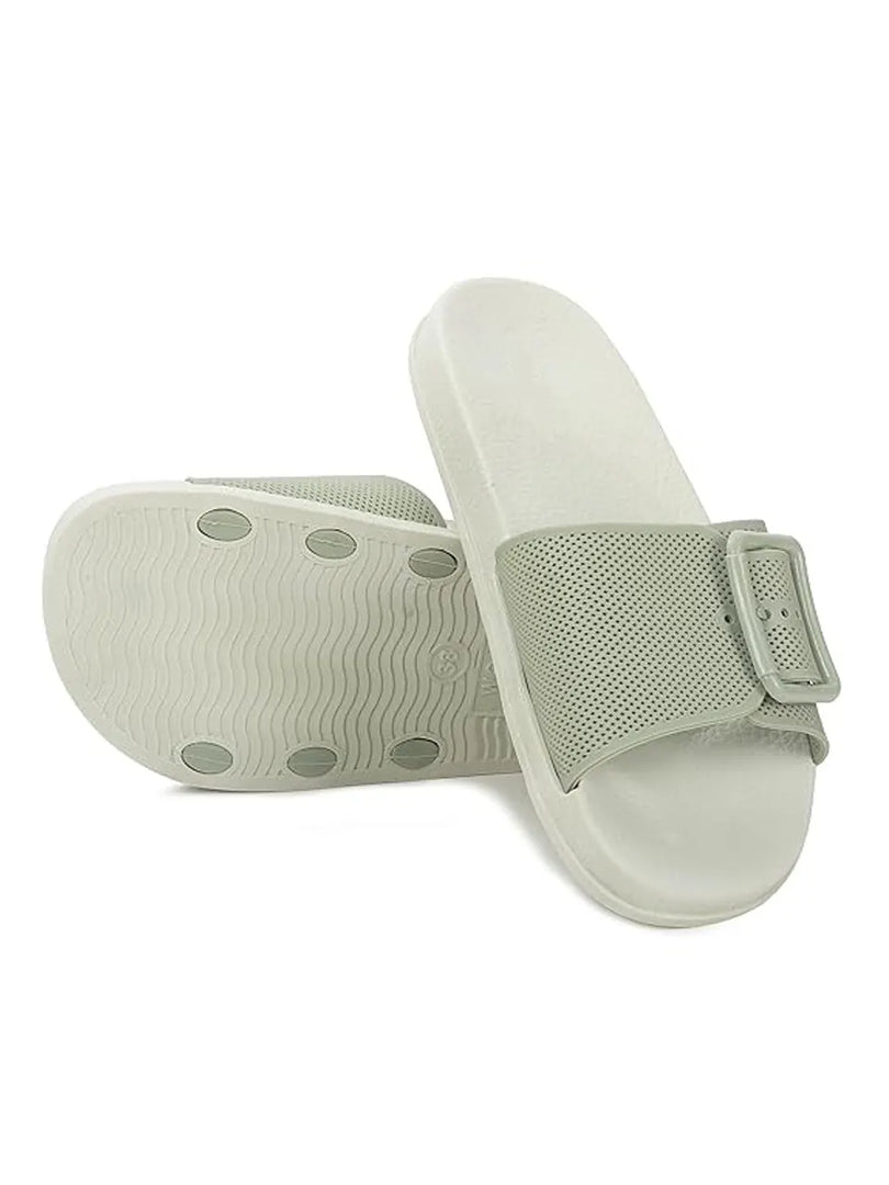Heleey Green Textured Rubber Sliders With Buckle
