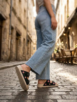 Load image into Gallery viewer, Heleey Midnight Blossom Comfort Slides